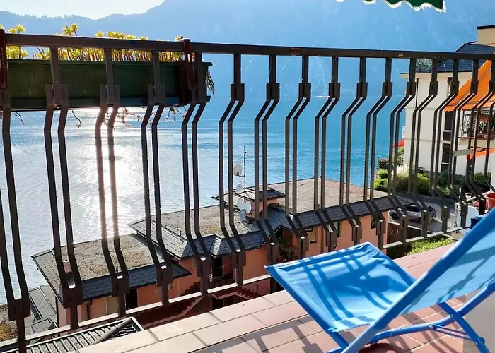 Blulake Apartment